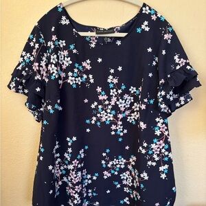 Lane Bryant Short Sleeve Shirt Floral Size 18